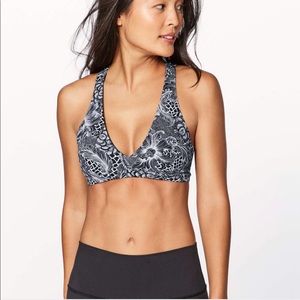 Lululemon Raise The Barre Bra